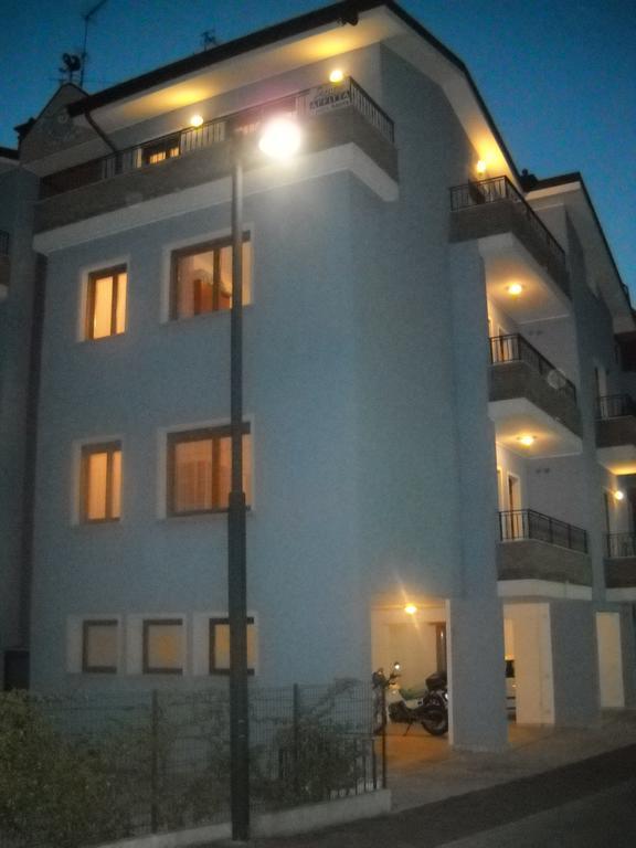 Residence Blue Caorle Bagian luar foto