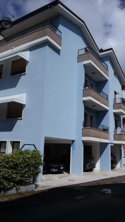 Residence Blue Caorle Bagian luar foto
