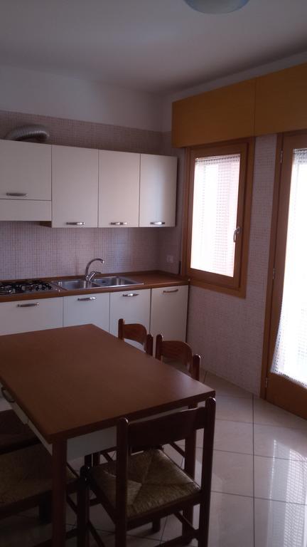 Residence Blue Caorle Bagian luar foto