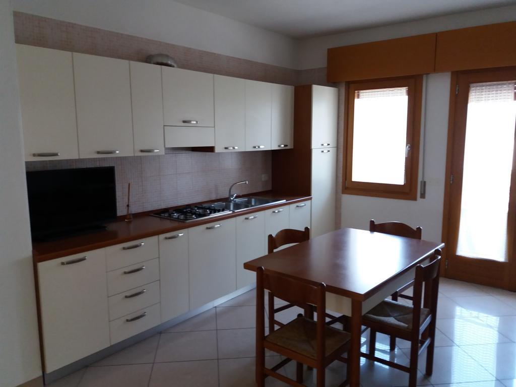 Residence Blue Caorle Bagian luar foto