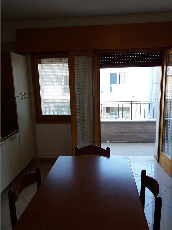 Residence Blue Caorle Bagian luar foto